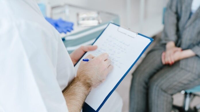 Benefits of having a dedicated scribe in emergency care