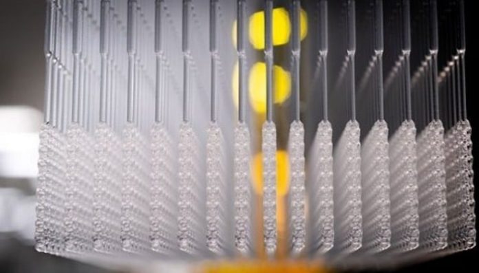 Resolution Medical using Carbon DLS technology to 3D print nasopharyngeal swabs for COVID-19 testing