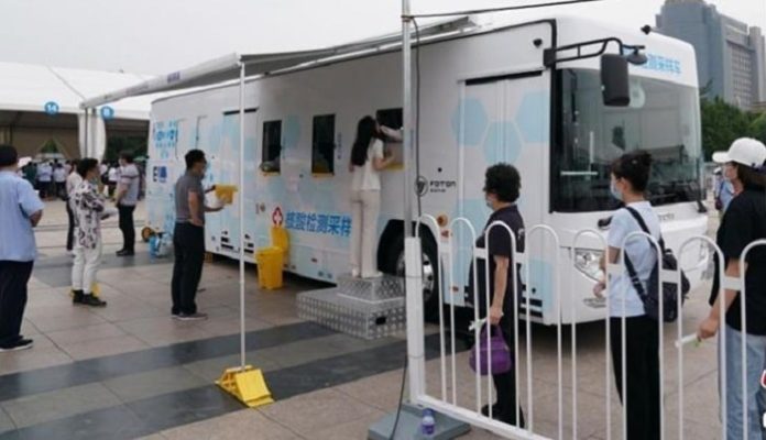 Mobile testing vehicles adopted in Xicheng District of Beijing