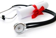 Why You Should Consider a Graduate Medical Degree