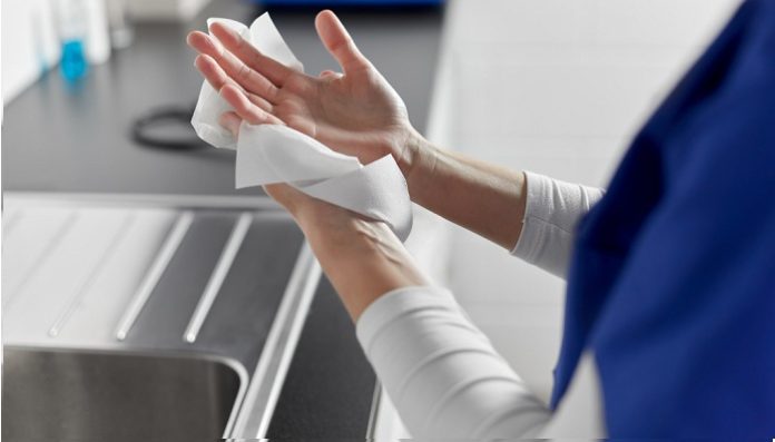 Pilot study demonstrates that hand drying method can have a significant impact on transmission of microbes from hospital toilets to wards