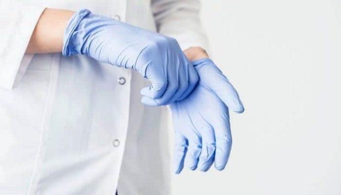 When did gloves become common place in medicine