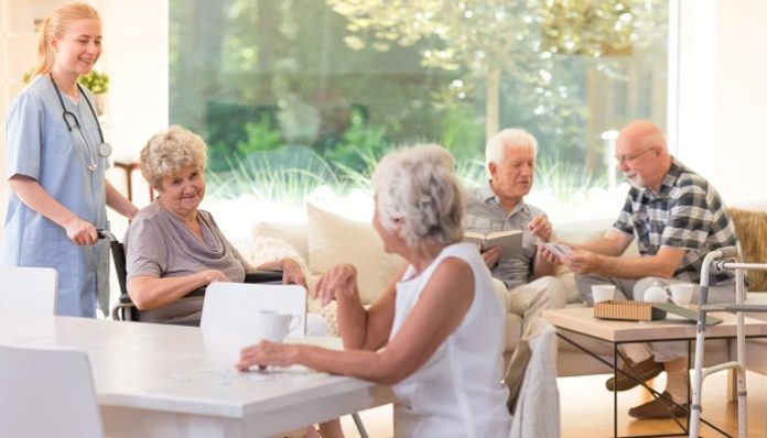 4 Factors To Consider When Choosing A Senior Living Community