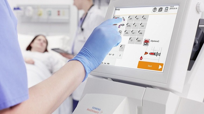 RAPIDPoint 500e Blood Gas System from Siemens Healthineers featuring Integri-sense Technology