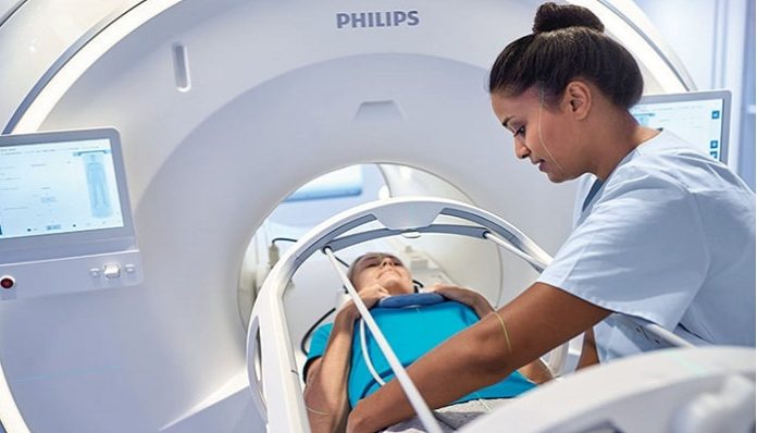 Philips and Elekta deepen strategic partnership in precise and individualized oncology care
