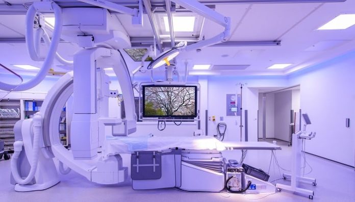  Philips Image Guided Therapy System  Azurion with Ambient Experience and FlexVision display helps reduce patient anxiety during interventional procedures